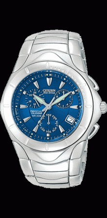 Reloj Citizen Eco-Drive Calendario perpetuo de caballero. Movimiento Eco-drive, con reserva de carga de 150 dí­as. Caja de acero inoxidable. Brazalete de acero inoxidable. Hebilla de tres toque en un pliegue, con cierre de seguridad. $320.000